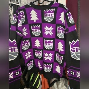 SACRAMENTO KINGS NBA Official Christmas Sweater - BRAND NEW!!